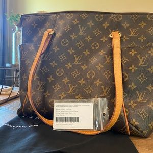 Louis Vuitton Monogram Totally MM
